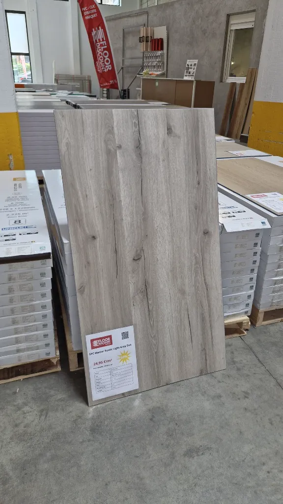 SPC Master Rustic Light Grey oak (2).webp
