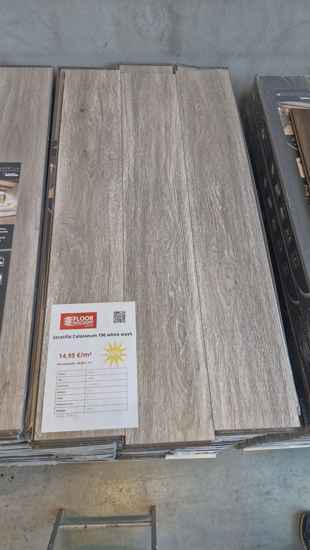 Lamett Colosseum 196 White Wash